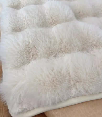 พรม MJHOMEDESIGNS BEDSIDE CARPET 59 60 X 120 ซม. ครีม_3